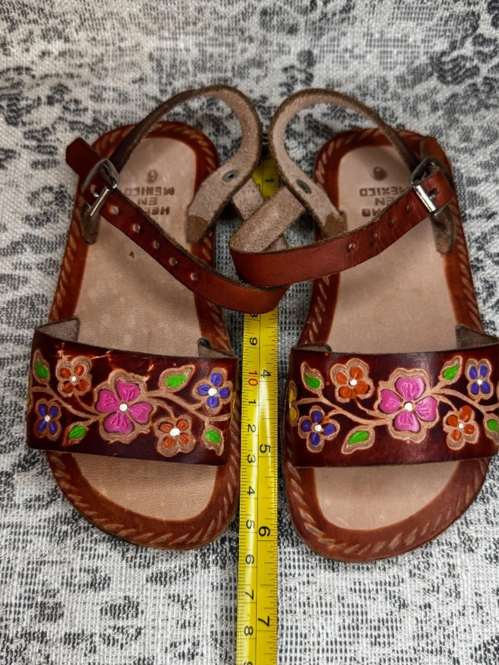 Girls Mexican Leather Huaraches Size 6 Handmade Multi Color Floral Pattern